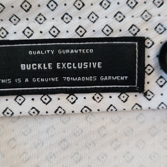 Mens 7 Diamonds button up size XL - Picture 3 of 5